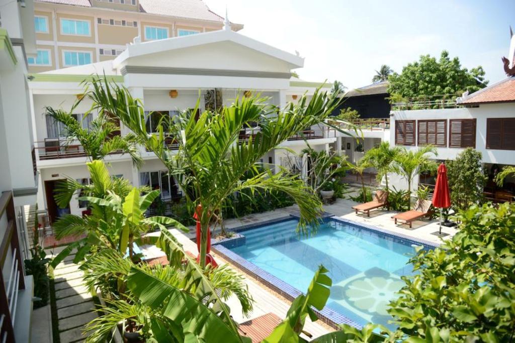 Ropanha Boutique Hotel Sihanoukville Ngoại thất bức ảnh