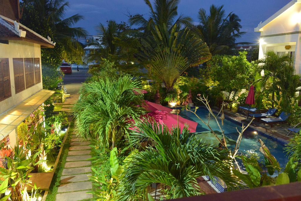 Ropanha Boutique Hotel Sihanoukville Ngoại thất bức ảnh