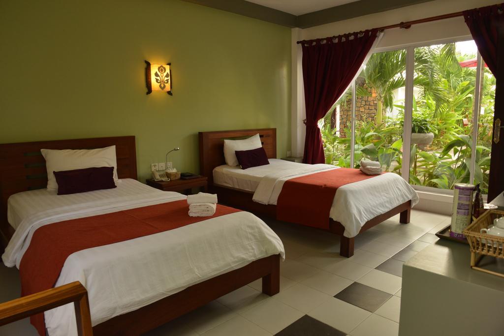 Ropanha Boutique Hotel Sihanoukville Ngoại thất bức ảnh