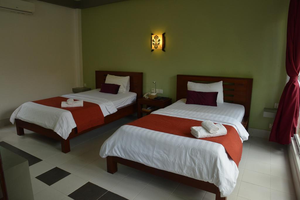 Ropanha Boutique Hotel Sihanoukville Ngoại thất bức ảnh